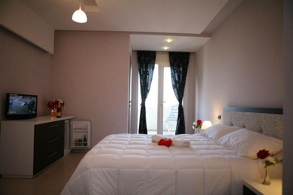 Hotel Albion Durrës Kültér fotó