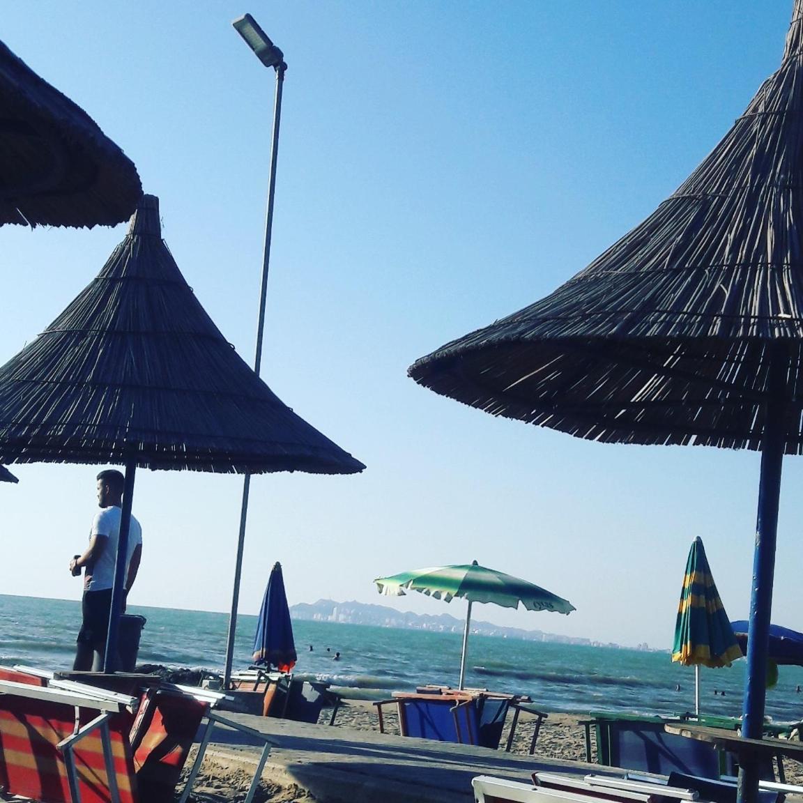 Hotel Albion Durrës Kültér fotó